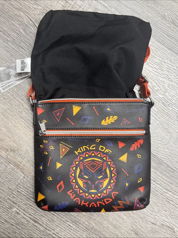 Funko Marvel Black Panther crossbody bag - Image 6