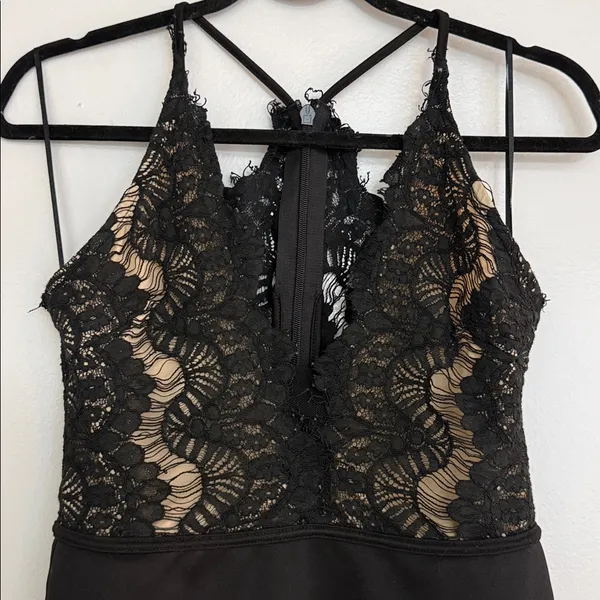 Black Lace Plunge V Bodysuit - Image 3