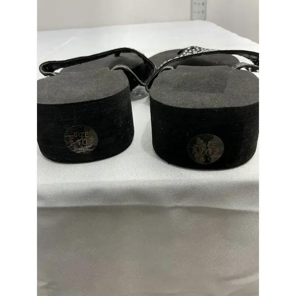 Womans Platform Sandals 10 Thong Style Rhinestone Band Black - Image 4