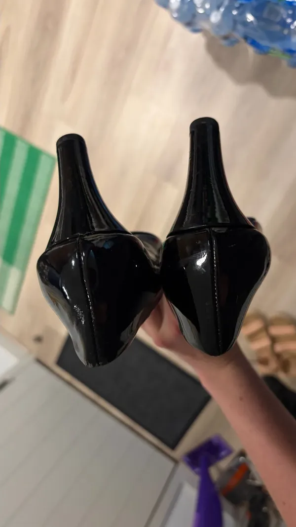Bandolino Black heels - Image 5