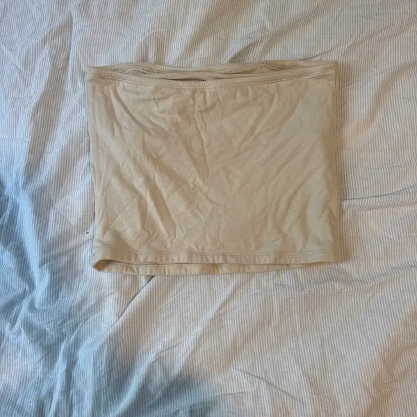 Old Navy Top - Image 2