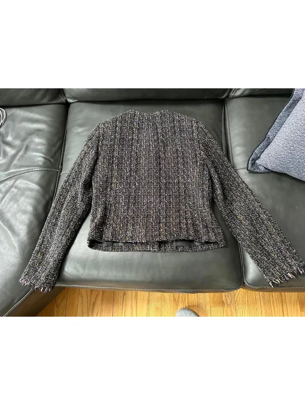 Bloomingdale's Women's Tweed Jacket Size 4 Black - Image 2