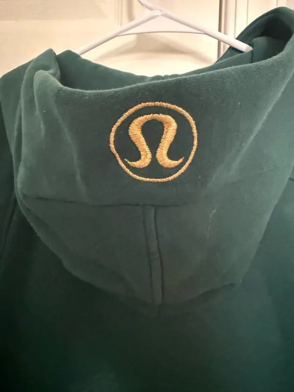 Lululemon Scuba Hoodie XS/S - Image 3