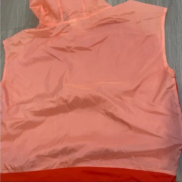 Women’s Sleeveless Hooded Muscle Tee - Coral Red - Image 3