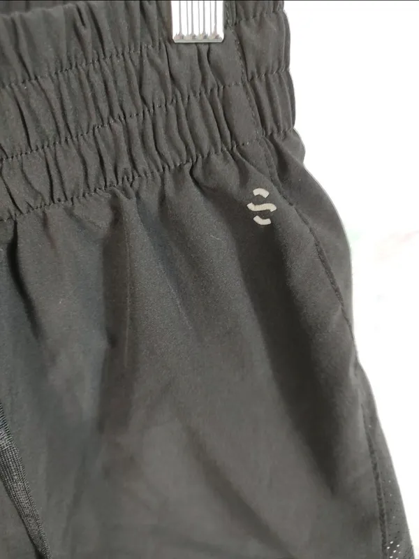 H&M Sport Black Shorts - Image 4