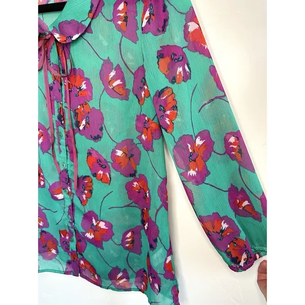ModCloth Floral Blouse Size‎ Medium Peter Pan Collar Bow Chiffon Artsy Teacher - Image 5