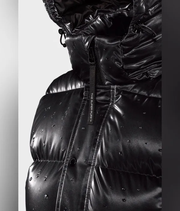 Aritzia The Super Puff Vest Liquid Shine - Image 13