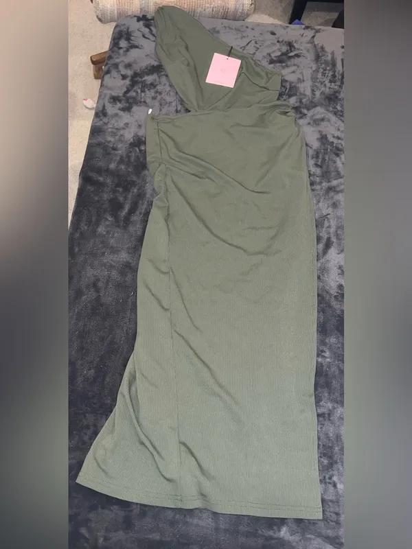 Hello Molly Airplane Mode Midi Dress in Green Size 6 New with tag - Image 6