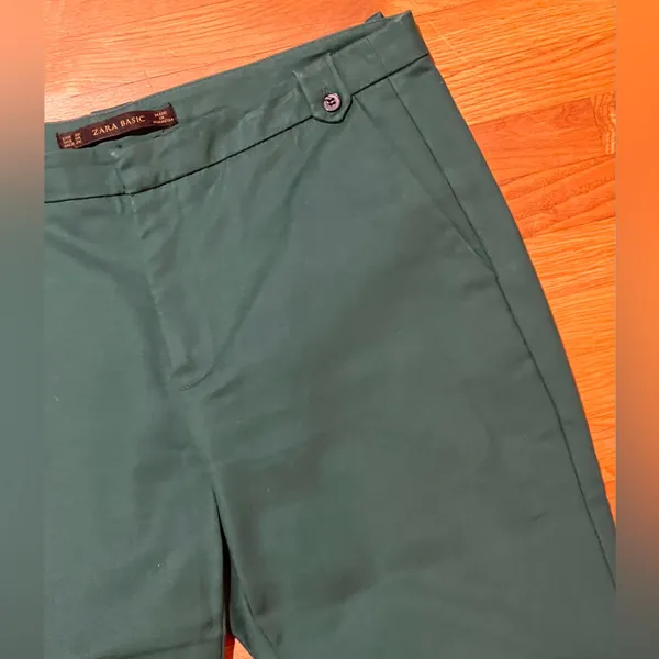ZARA Green‎ Cotton Stretch Cropped Ankle Pants Button Details Size 4 1628/225 - Image 5