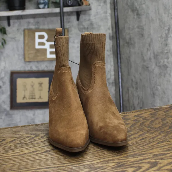 NEW Universal Thread Womens Kinley Ankle Boots 88225814 Cognac Brown 7M - Image 6