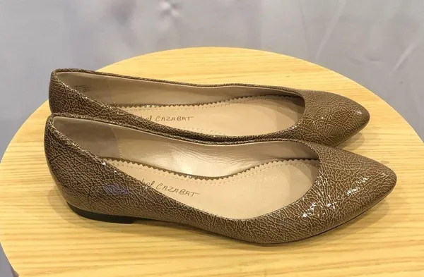 Jean-Michel Cazabat patent leather pointed flats - Image 2