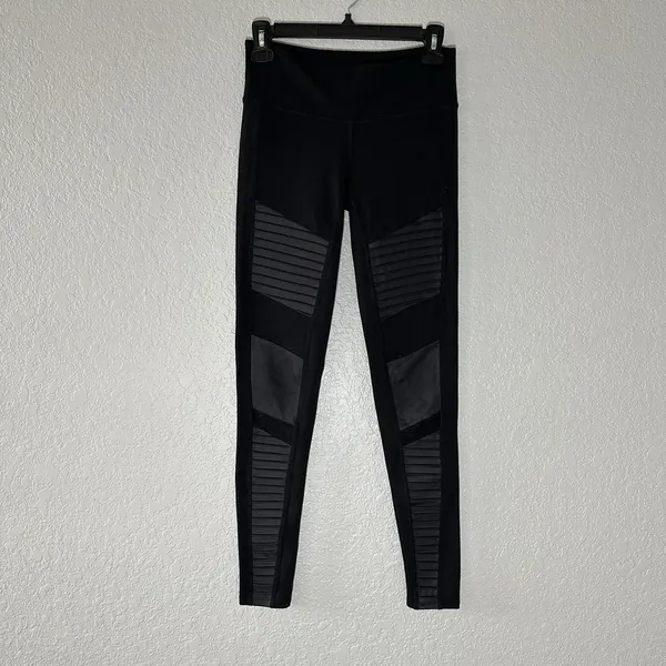 Alo Yoga Mid Waisted Moto Leggings Black‎ Size XS - Image 3