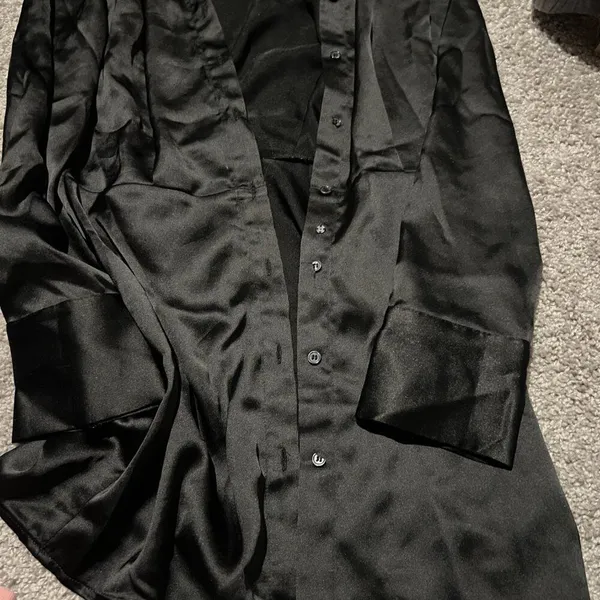 Meshki Brielle Satin Shirt Dress size xs - Image 9