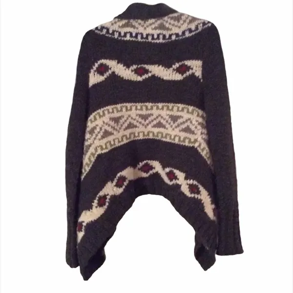 ✨ abercrombie and fitch aztec shawl cardigan✨ - Image 3
