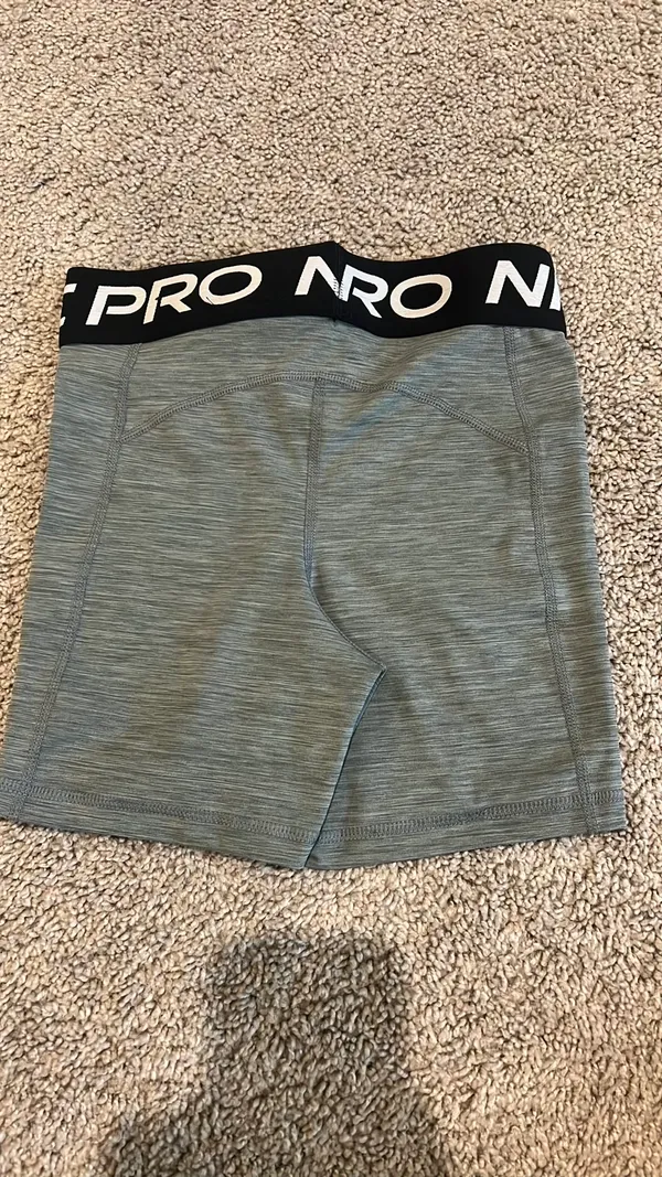 Grey Nike Dri-Fit Shorts - Image 5