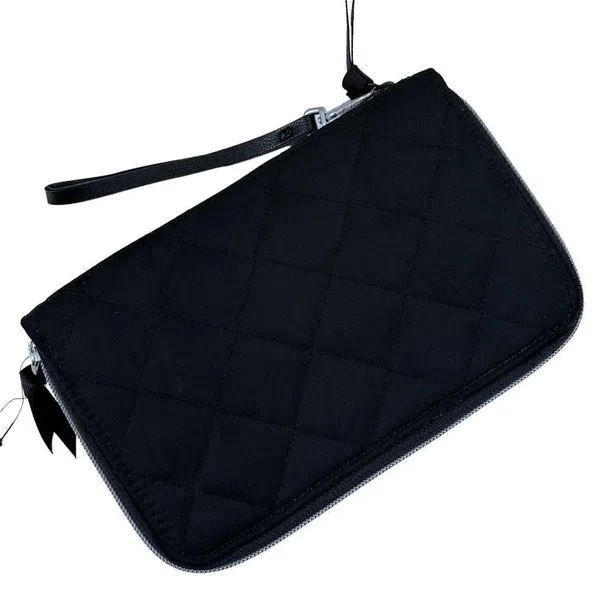 Vera Bradley RFID Wrestlet Bag NWT - Image 3