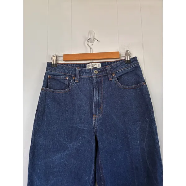 Abercrombie & Fitch Curve Love 90s Relaxed Jeans High Rise Dark Wash 28 Regular - Image 4