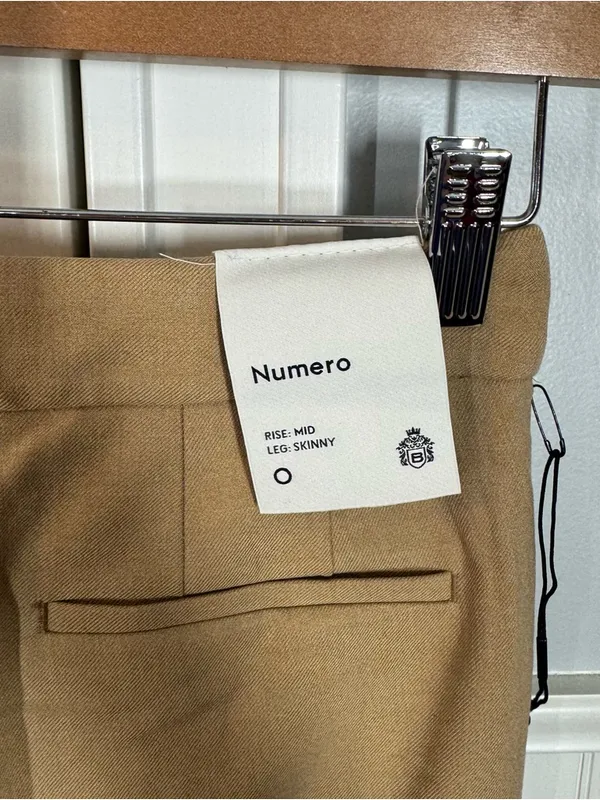 Babaton Numero Pants Size 0 Tan Side Slit Ankle‎ Vent Mid Rise Slim Fit Twill - Image 4
