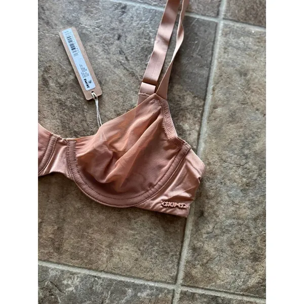 Skims No Show Molded Unlined Balconette Bra Ochre 32B - Image 4
