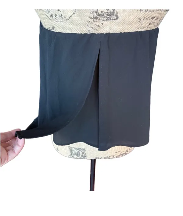 Elegant Black Strapless Camisole - Image 4