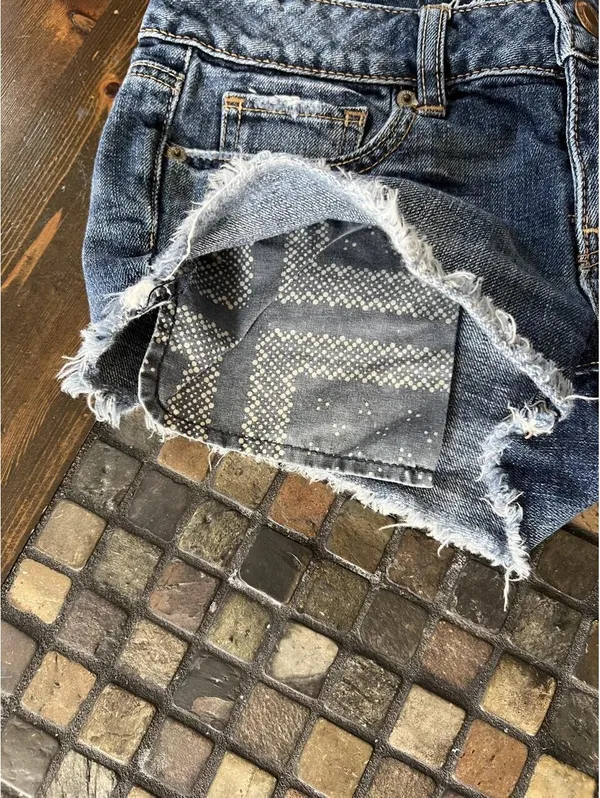 Vintage Y2K American Eagle Lowrise Micro Shorts size 2 💙 - Image 3
