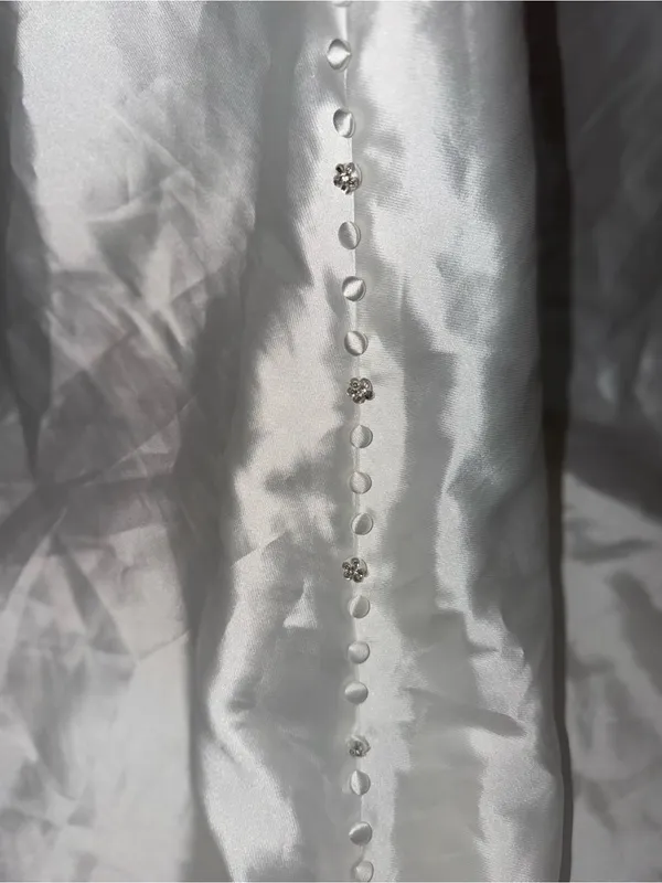 Stunning Private Collection Satin Twill Wedding Gown - Image 5