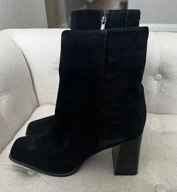 NEW Ivette Black Suede Block Heel Booties SIZE 10 - Image 7