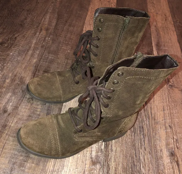 Steve Madden boots - Image 3