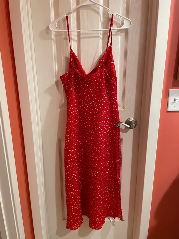 Red Floral Boutique Slip Dress - Image 2