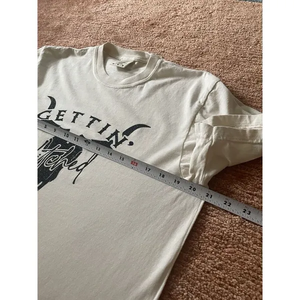 Comfort Colors Gettin Hitched Western Graphic Tee Size M Beige Unisex - Image 3