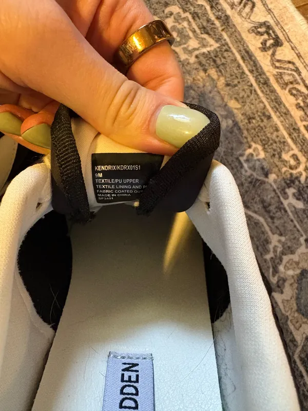Steve Madden Sneakers - Image 4