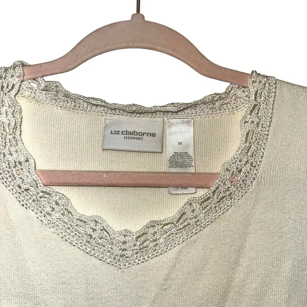 Liz Claiborne LizSport Ivory Sweater Tank‎ Top Medium Crochet Trim Sleeveless - Image 3