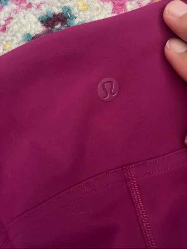 Lululemon hot pink leggings size 8 - Image 7
