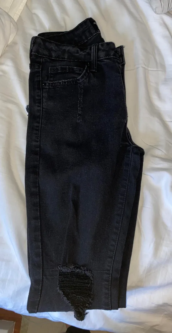 Just Black Denim Distressed Jeans - Image 5