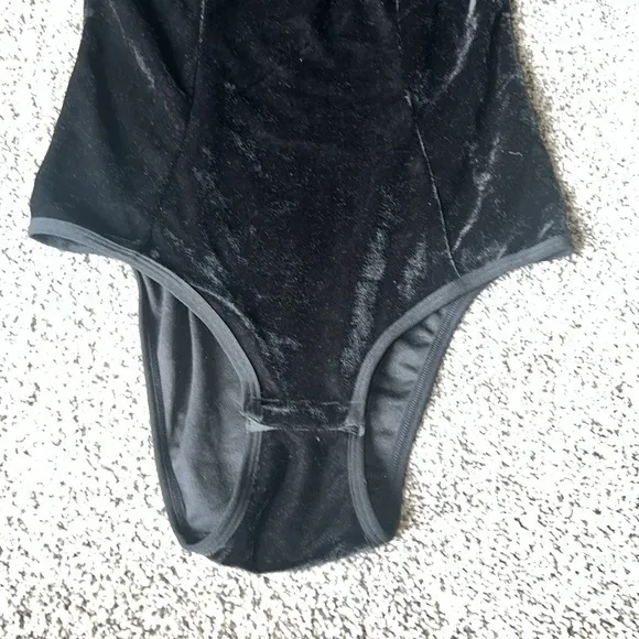 Just One‎ LLC black bodysuit size medium - Image 6