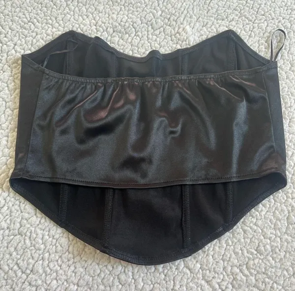 Black corset top Size M - Image 2