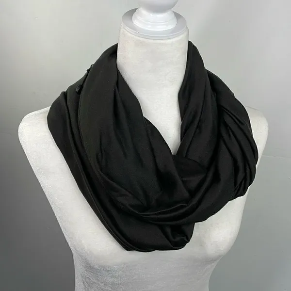 Beyond Yoga Women's Brown Hidden Zipper Pocket Infinity Scarf One Size - Image 2