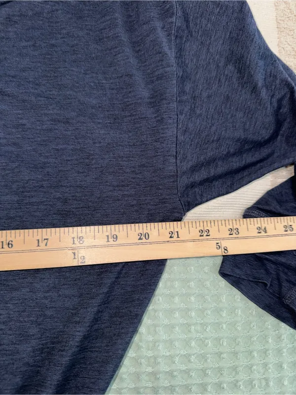 NWOT Vuori‎ Lux V-neck jumpsuit Medium - Image 3
