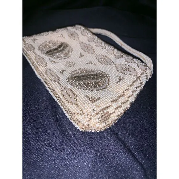 white‎ gold beaded floral bag 7"x4" - Image 7