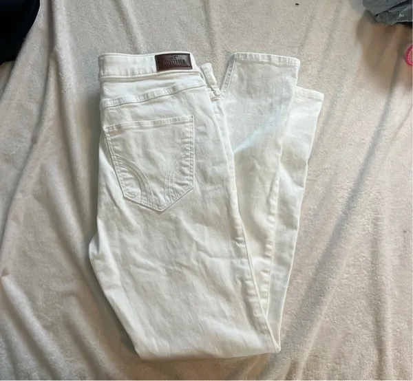 Ripped Hollister White Jeans - Image 3