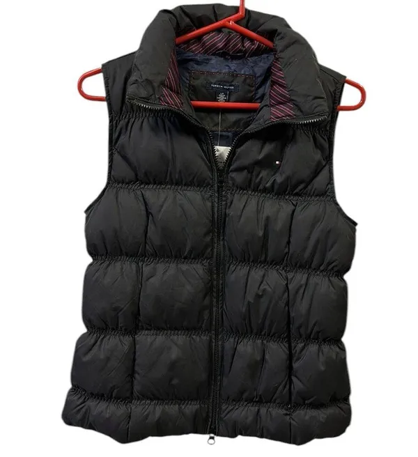Tommy Hilfiger Black Down and Feather Puffer Full Zip Vest with pockets Small - Image 3