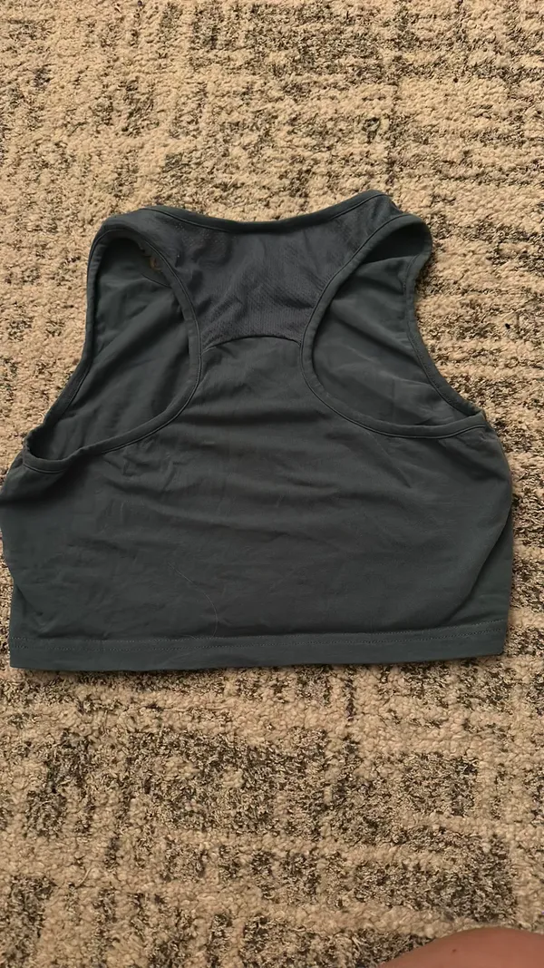 Gym Shark Cropped Tank - Image 2