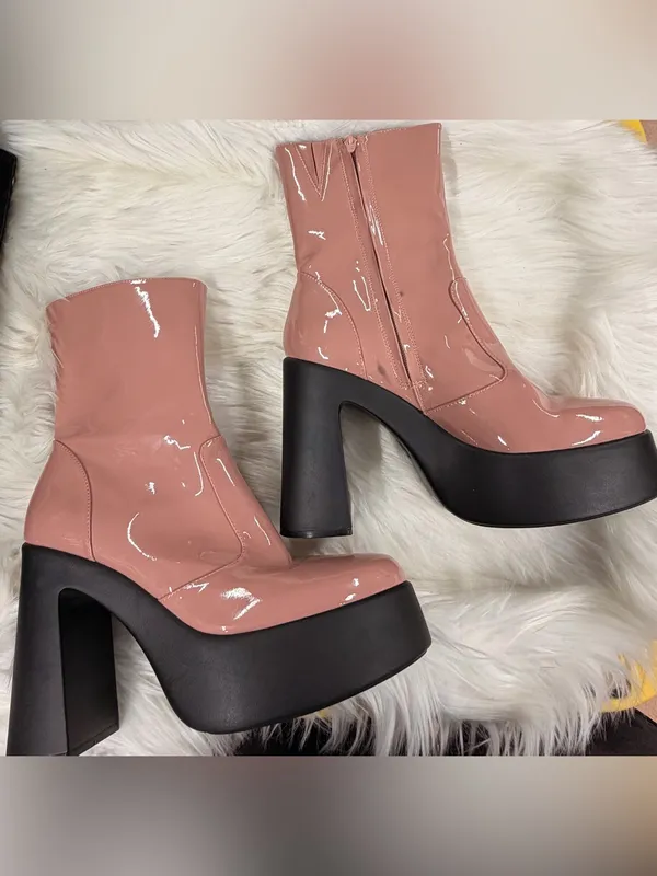 Gianni Bini Chunky Platform Mid Boots Patent leather Size 9 Womens dusty pink - Image 2