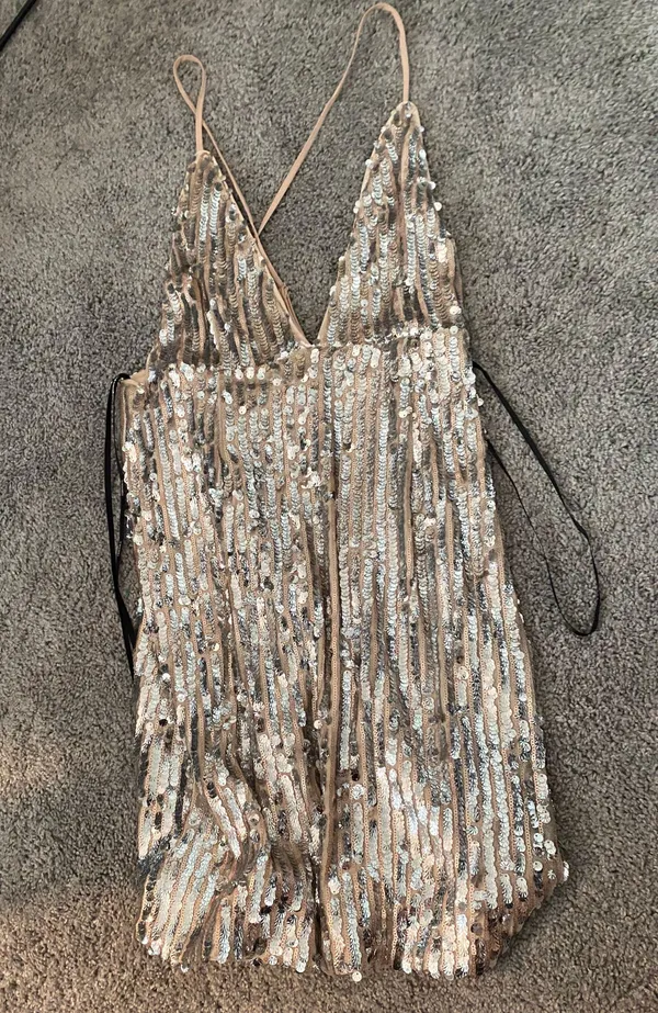 Forever 21 Sequin Dress - Image 8