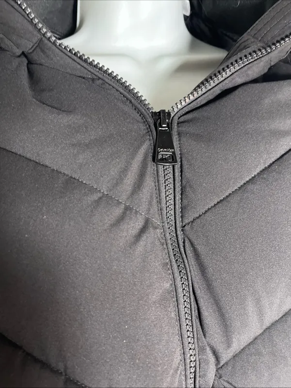 Calvin Klein Women's Black Puffer Coat with Hood Classic retail $400 - Image 4