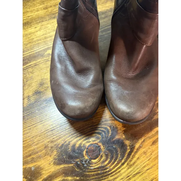 Clarks Brown‎ Tall Boots Size 10 - Image 3