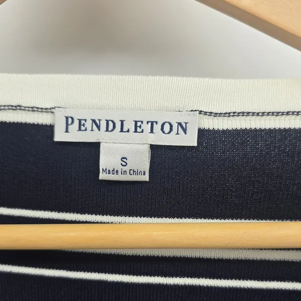 Pendleton Sweater Womens S V-Neck Navy Blue Striped 3/4 Sleeve EUC - Image 2