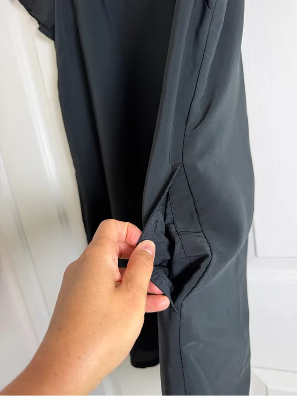 Abercrombie & Fitch Black Short Sleeve Dress with‎ Back Cutout - Image 7