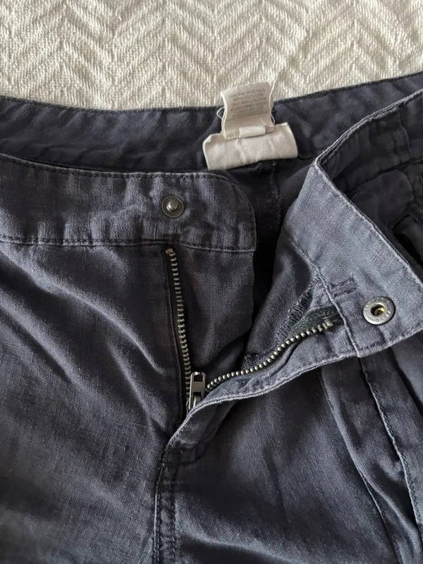 Converse Women's Dark Gray Casual Pleated Shorts - Image 3