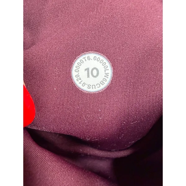 Lululemon 10 Fast and Free High-Rise Crop II Non-Reflective Nulux Garnet Cropped - Image 9